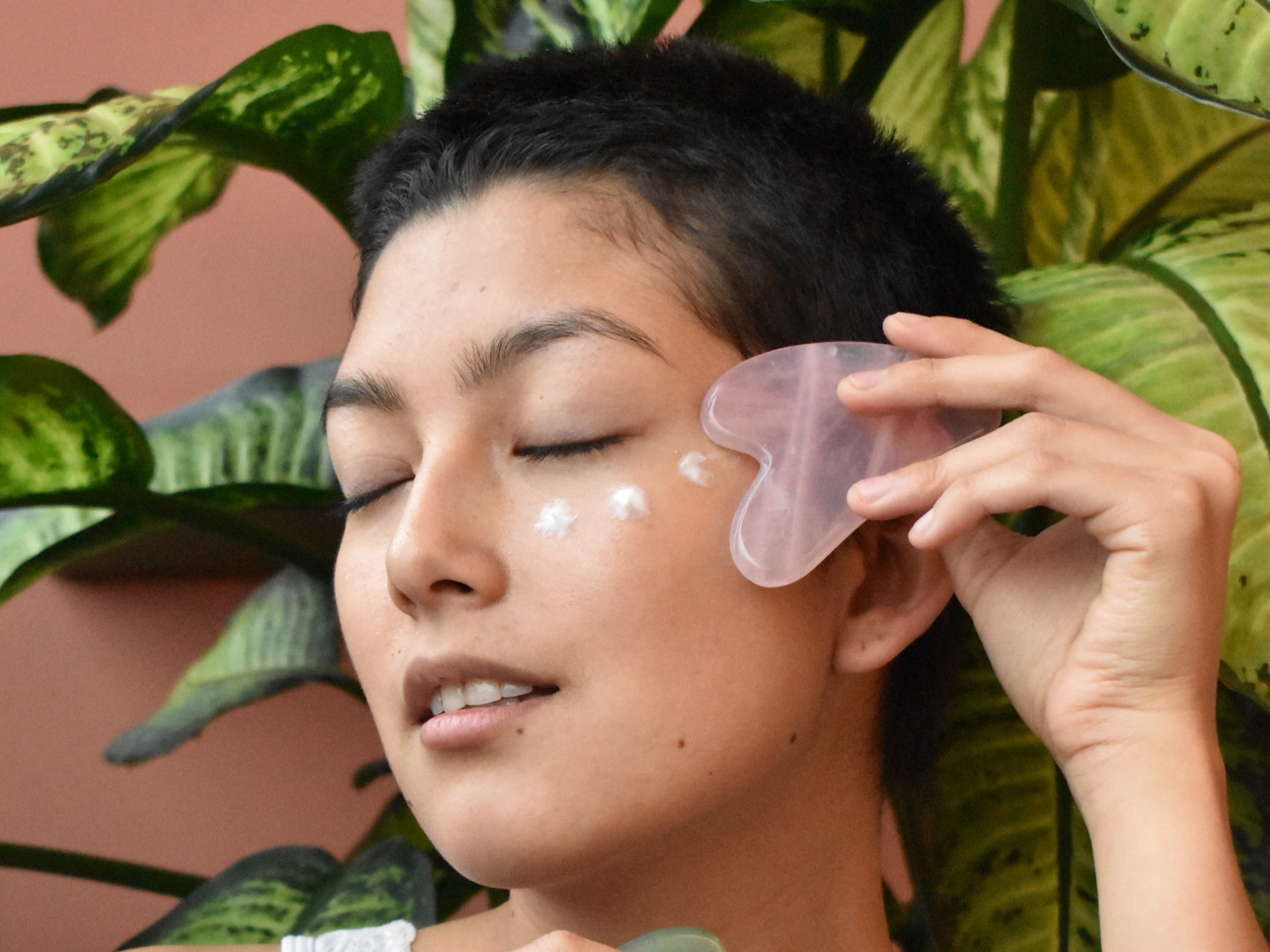 Should You Use Retinol & Vitamin C Together?