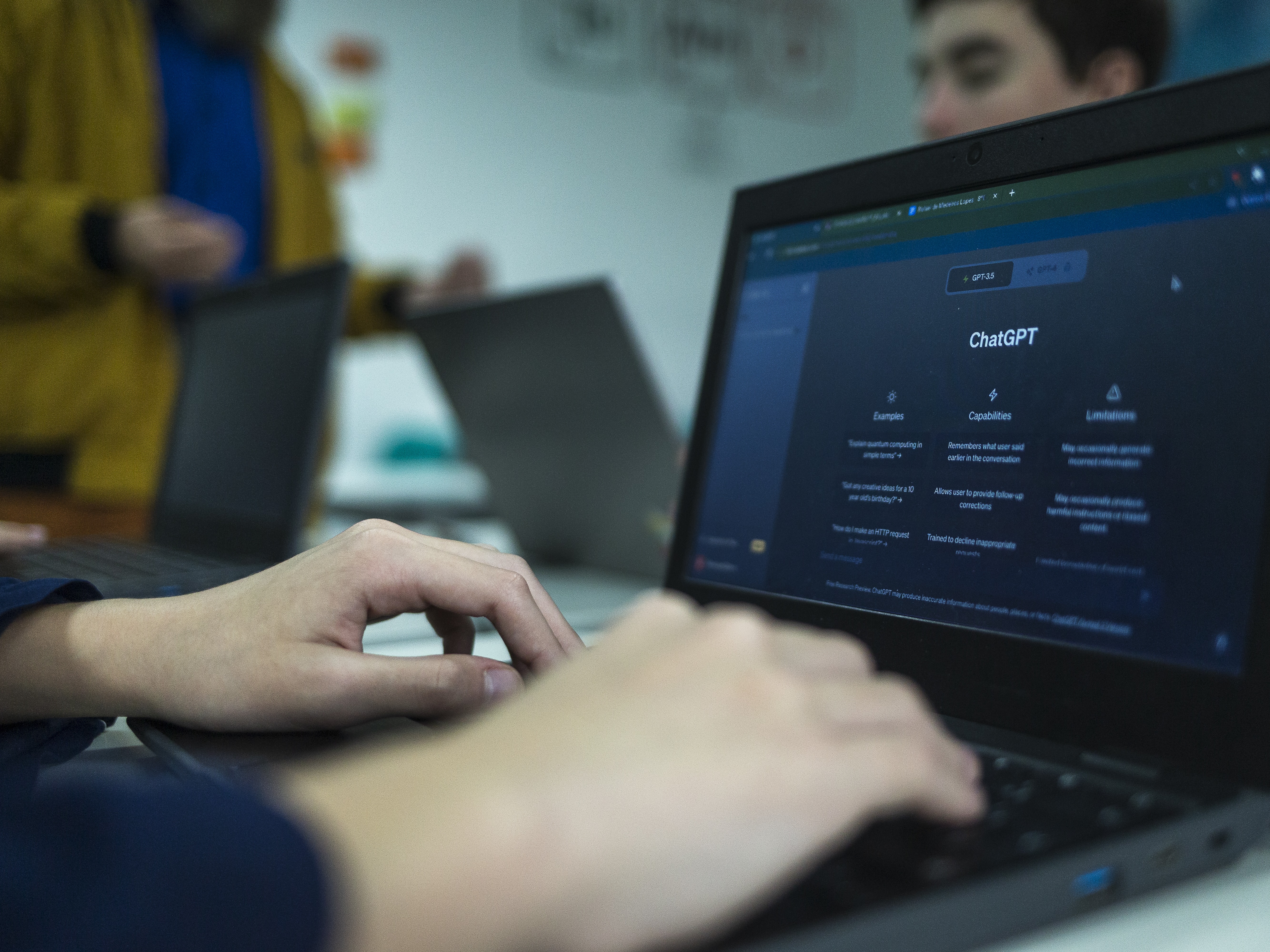 Quanto de energia se gasta em uma pergunta para IA?