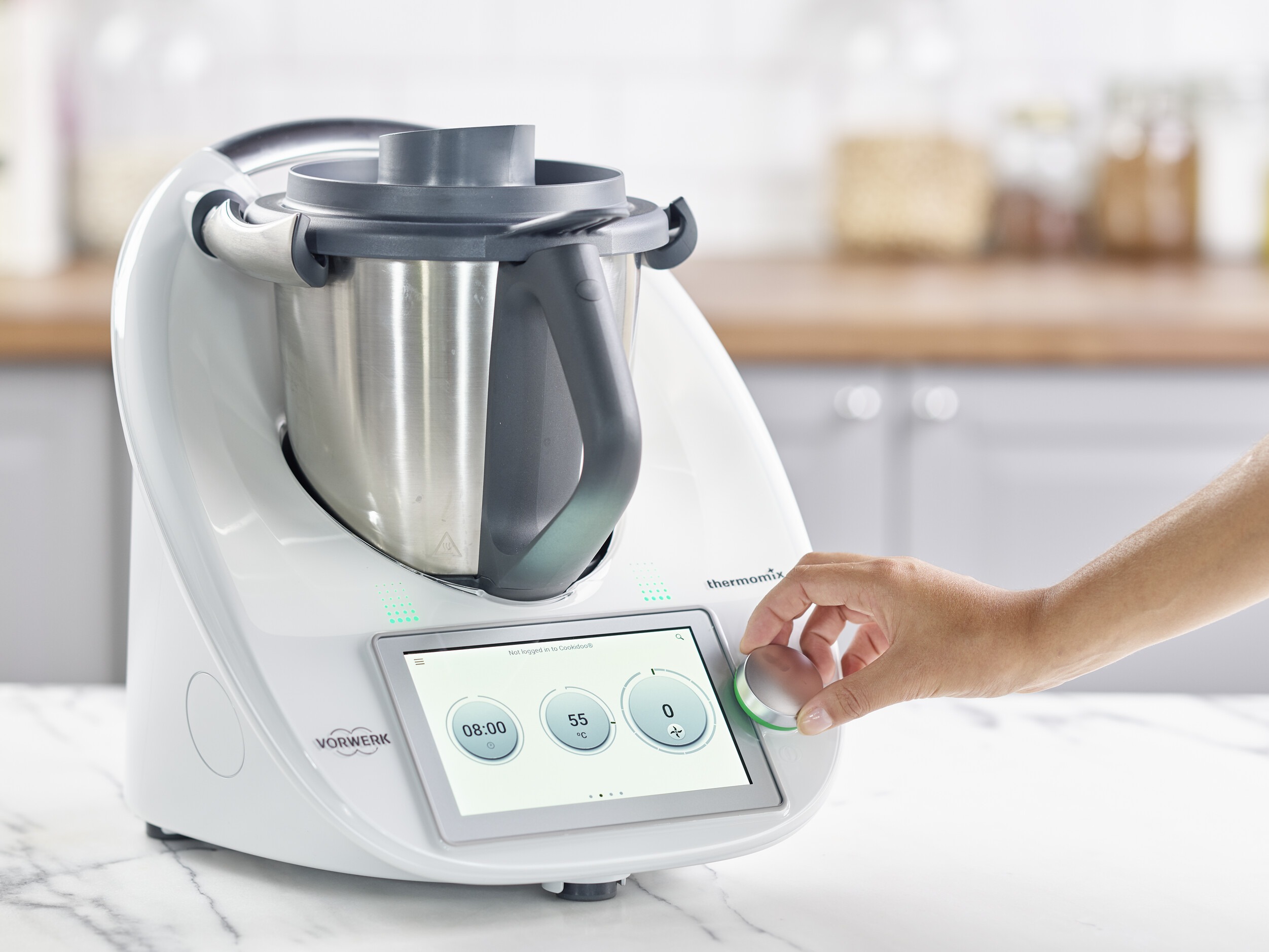 Conheça a Thermomix, robô de cozinha de R$ 10 mil